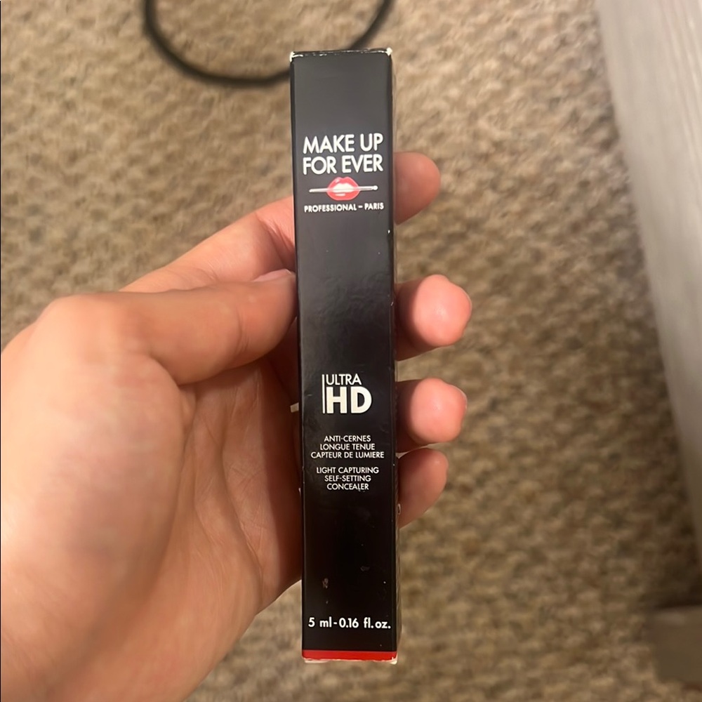 Makeup Forever Black Ultra HD Concealer